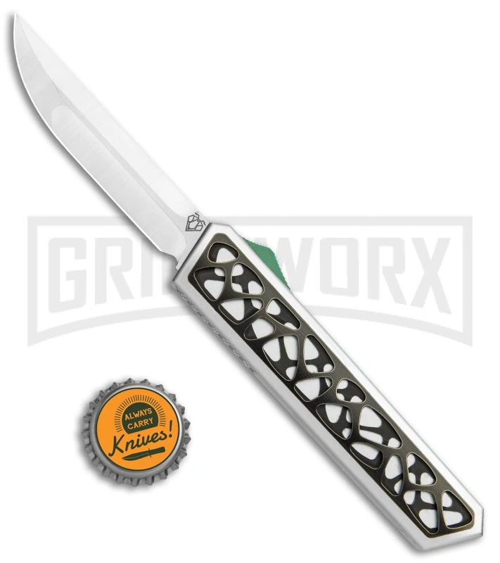 Vespa Knives Dark Star OTF Silver W/Black Titanium Inlays - Satin Plain M390 4 Vespa Knives Dark Star OTF Silver W/Black Titanium Inlays - Satin Plain M390 - Image 4