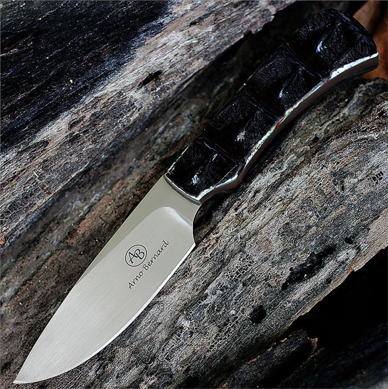 Arno Bernard 3112 Grazer Series Nyala Model, 3.5" N690 SS Plain Blade, Crocodile Hide Handle, Buffalo Leather Sheath 1 Arno Bernard 3112 Grazer Series Nyala Model, 3.5" N690 SS Plain Blade, Crocodile Hide Handle, Buffalo Leather Sheath